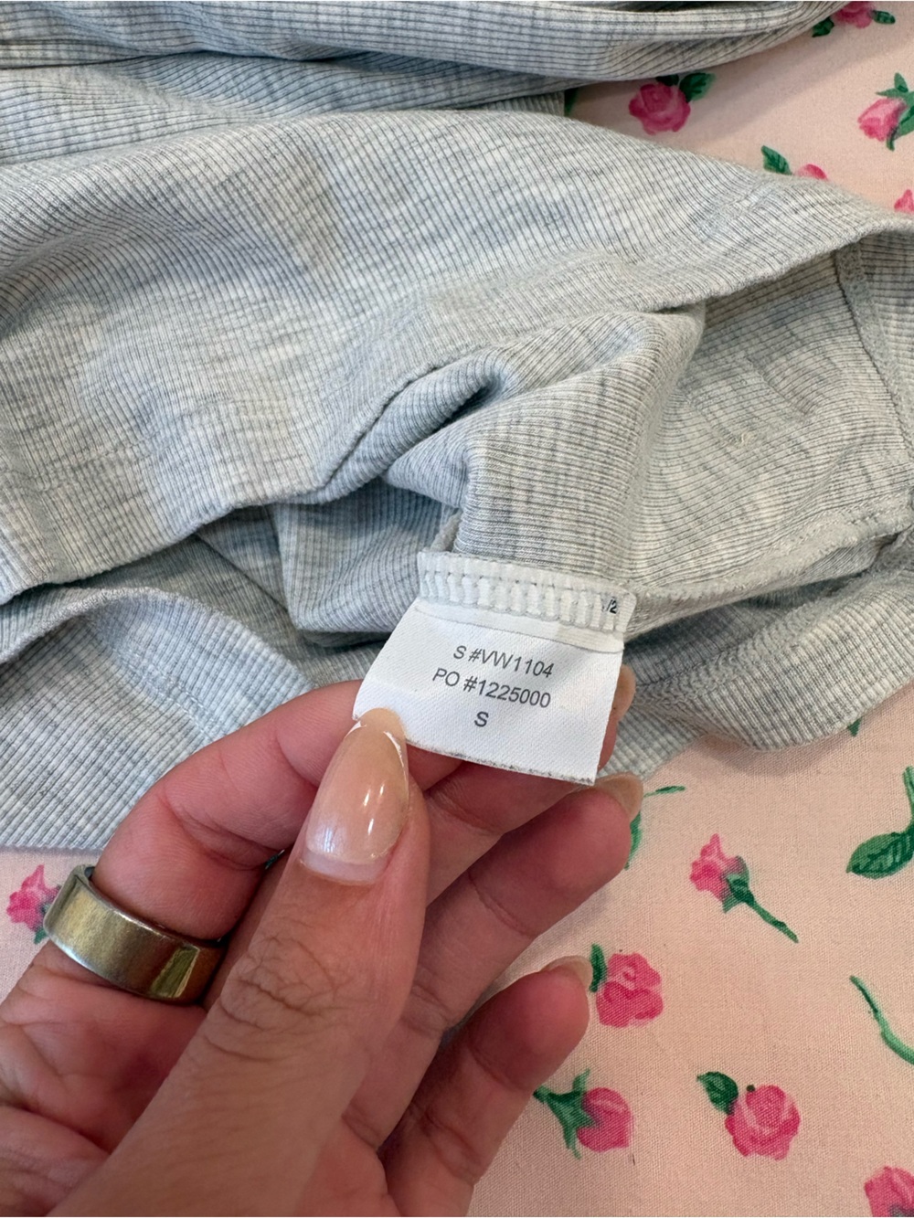 Vuori Pose Scoop Longsleeve - Picture 3 of 3